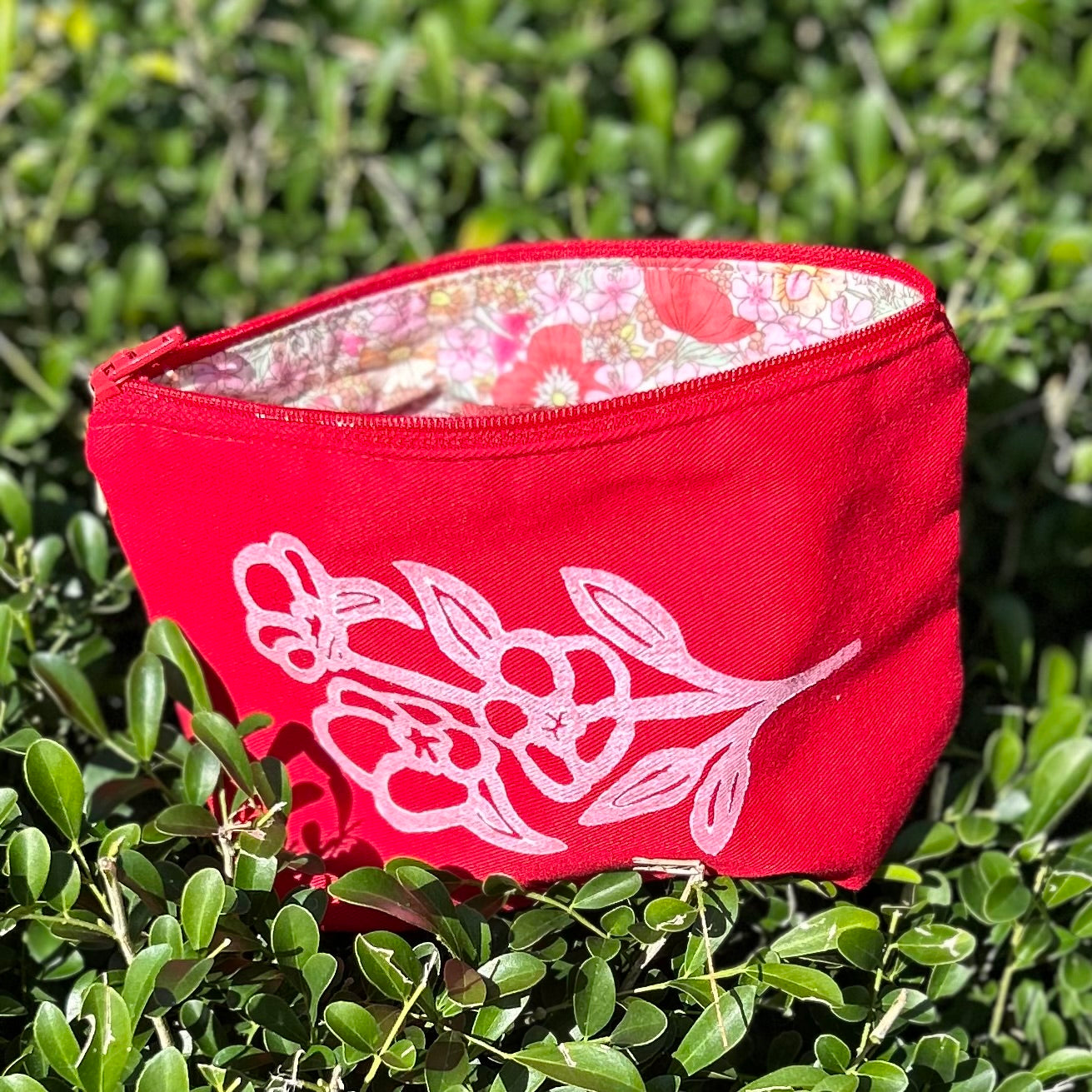Zip pouch - hand printed - Sturt desert rose