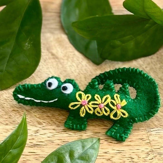 Brooch - hand stitched - crocodile