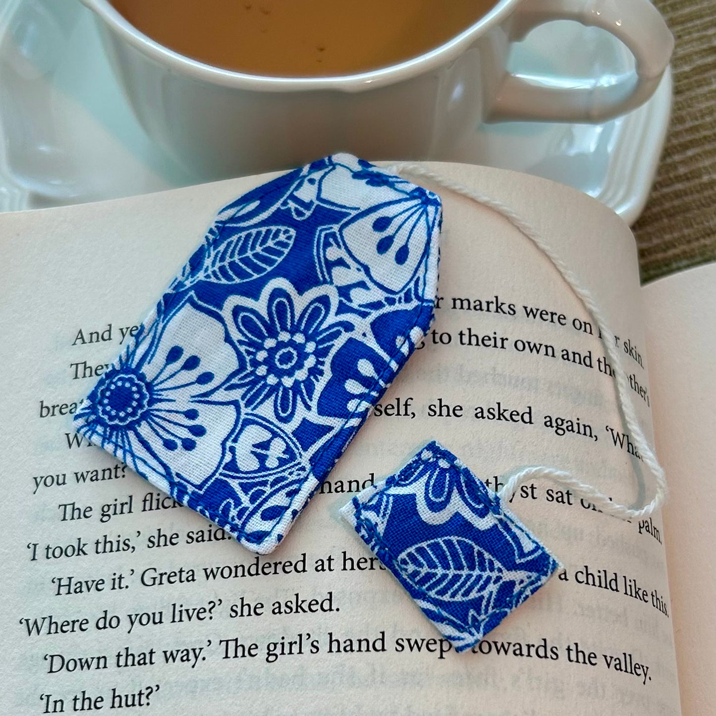 Bookmark - fabric teabag