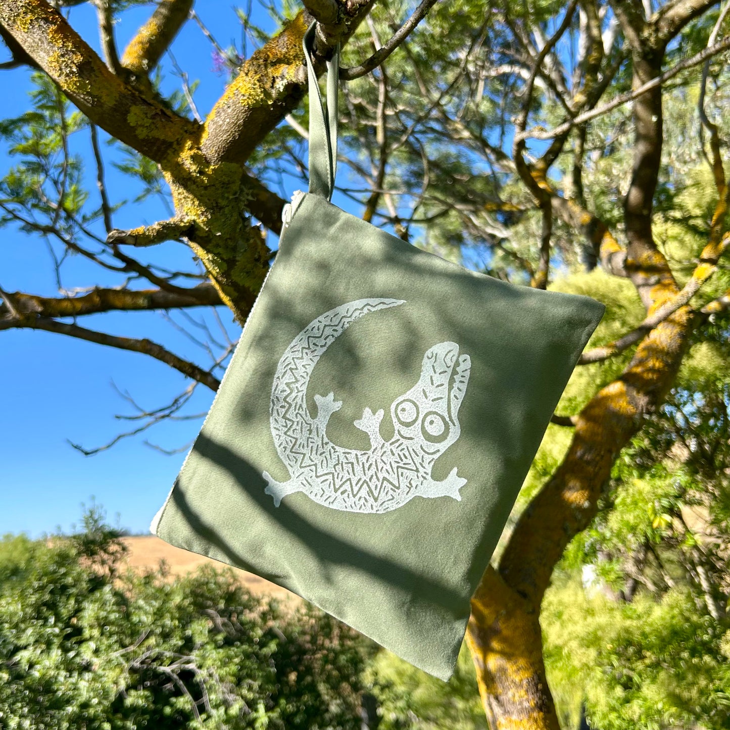 Wet bag small - hand printed - crocodile