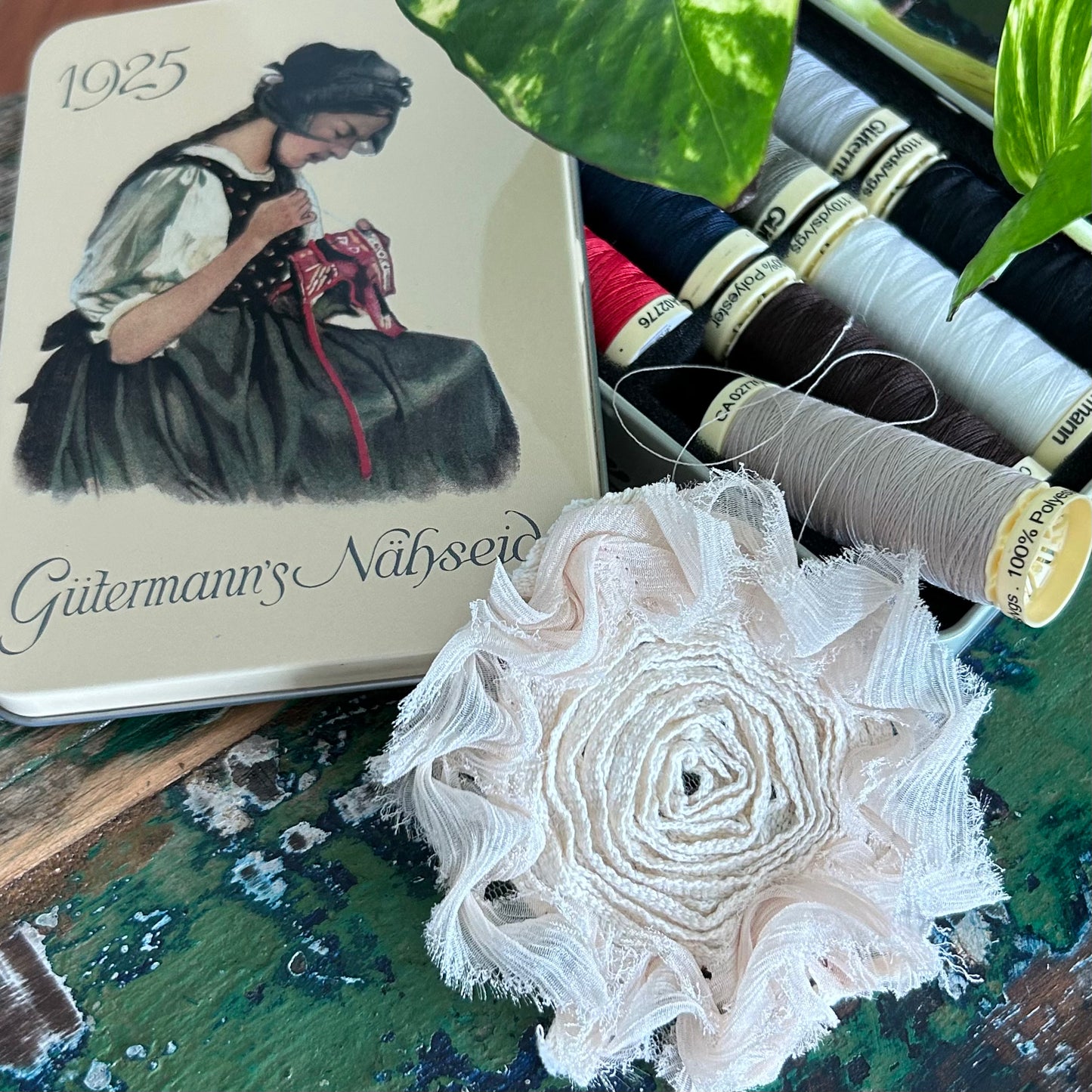 Brooch - fabric flower