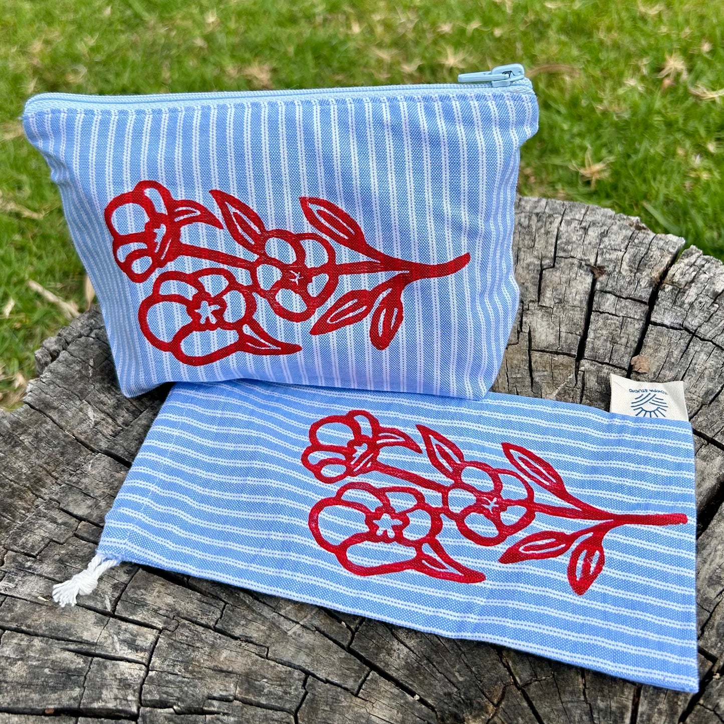 Mini wet bag - hand printed - Sturt desert rose