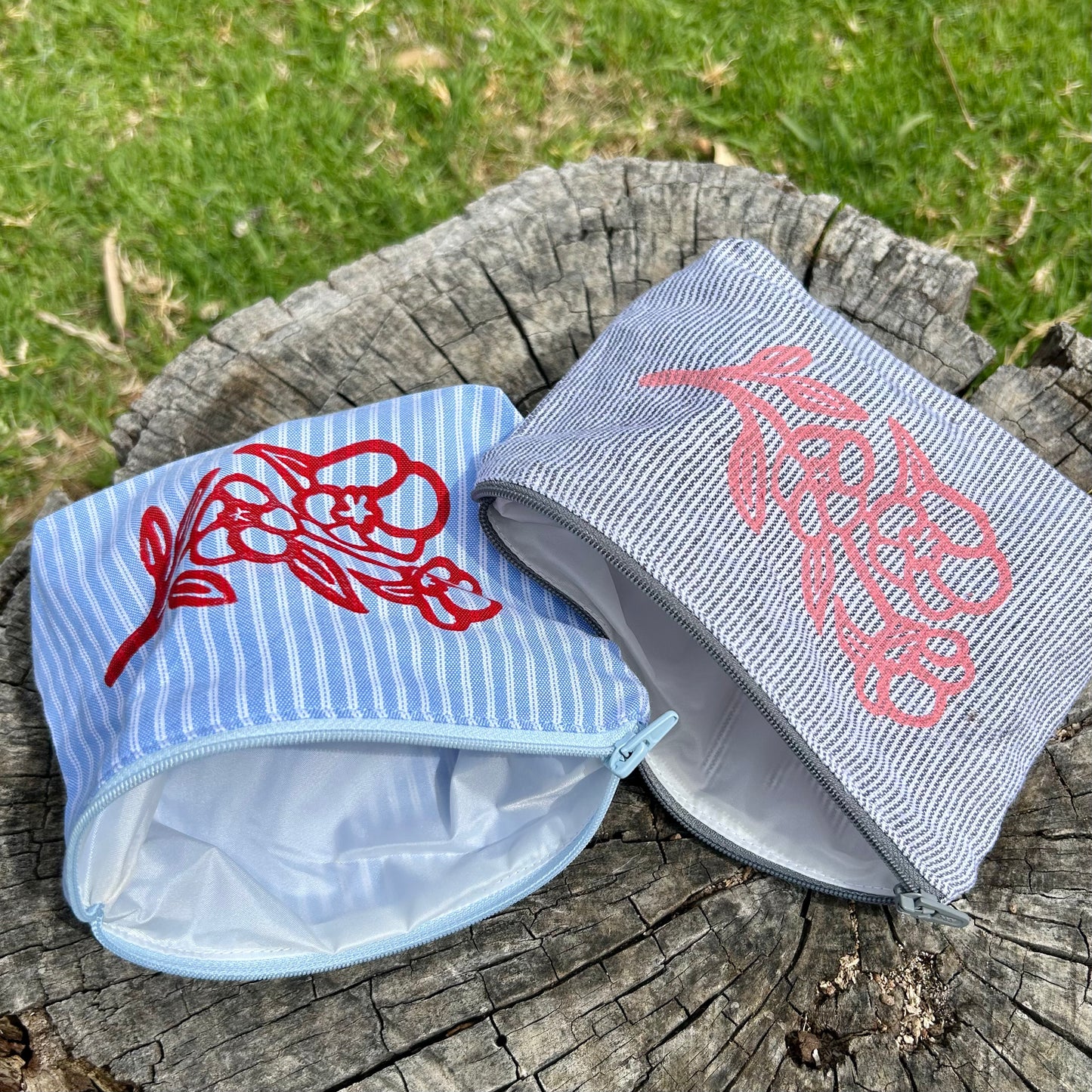 Mini wet bag - hand printed - Sturt desert rose