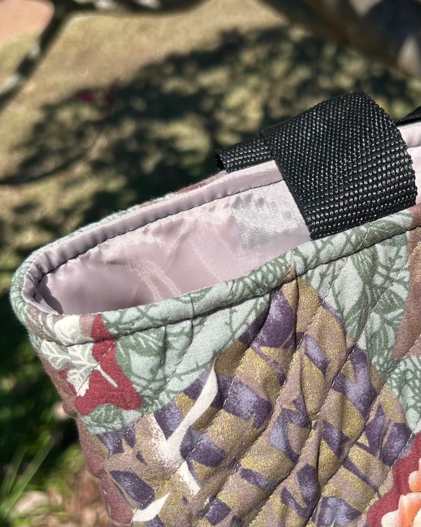 Short Handle Shopper - Japanese Kona Bay