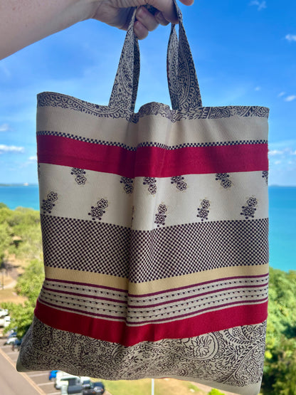 Short Handle Shopper - (reversible) paisley and roses
