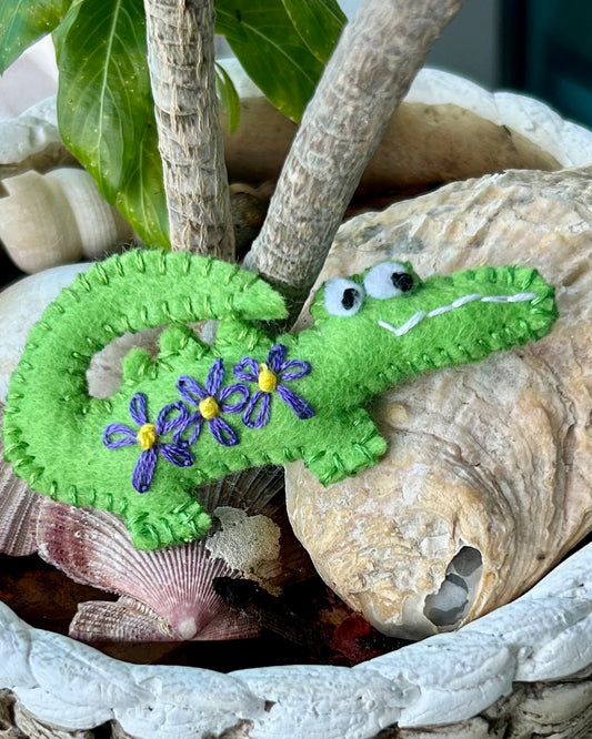Brooch - hand stitched - crocodile
