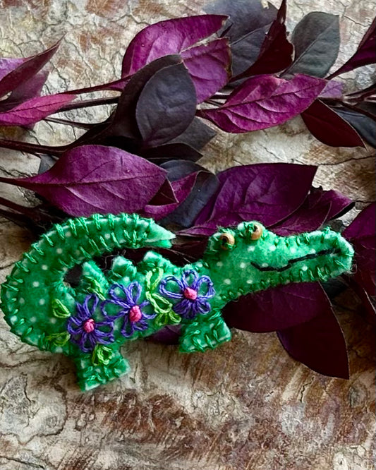 Brooch - hand stitched - crocodile