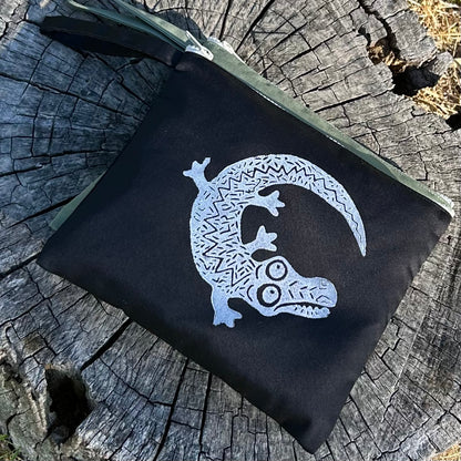 Wet bag small - hand printed - crocodile