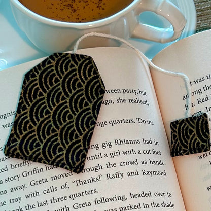 Bookmark - fabric teabag
